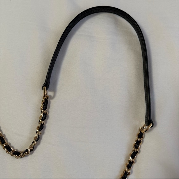 Tory Burch | Crossbody/Shoulder Bag - Picture 11 of 16